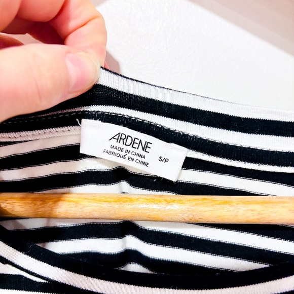 🦋3/25$🦋 ARDENE – Black & white striped lace-trim crop tee | Size S • - Picture 4 of 6